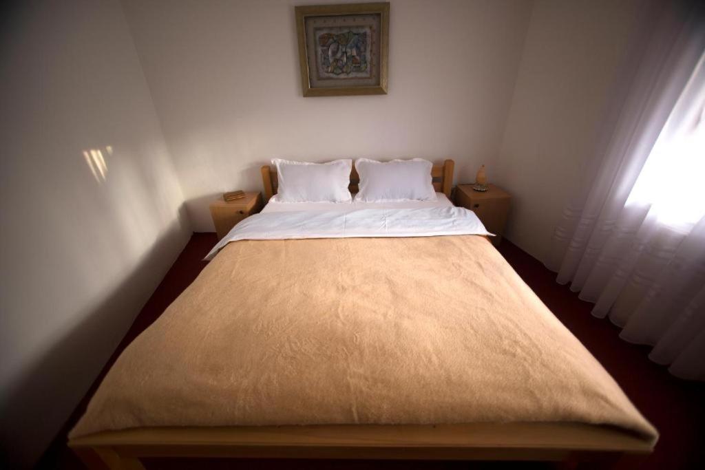 פריזרן Hostel Bushati מראה חיצוני תמונה