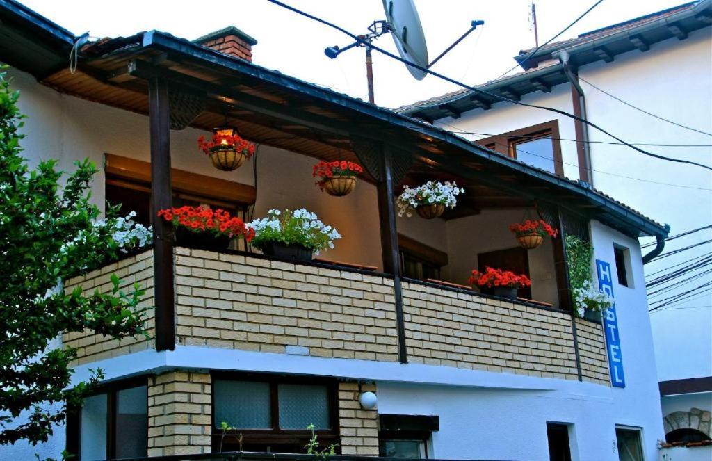 פריזרן Hostel Bushati מראה חיצוני תמונה
