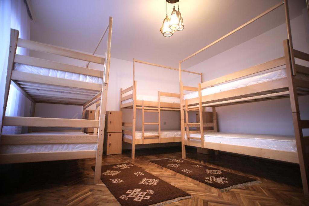 פריזרן Hostel Bushati מראה חיצוני תמונה