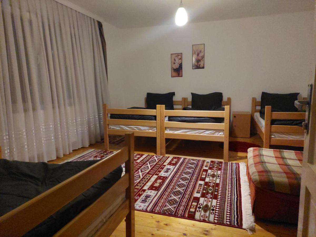 פריזרן Hostel Bushati מראה חיצוני תמונה
